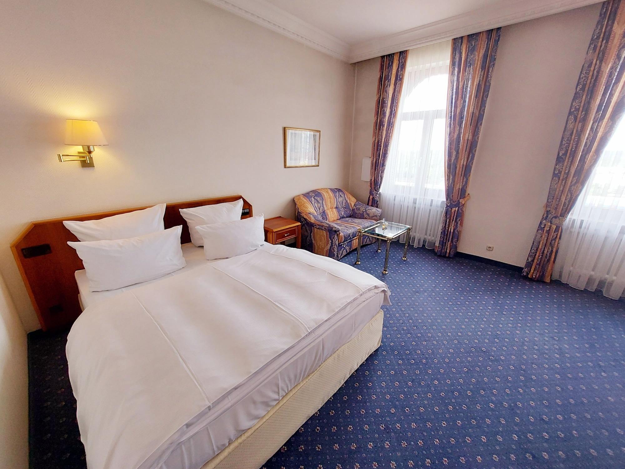 Hotel Bayerischer Hof Dresden Luaran gambar