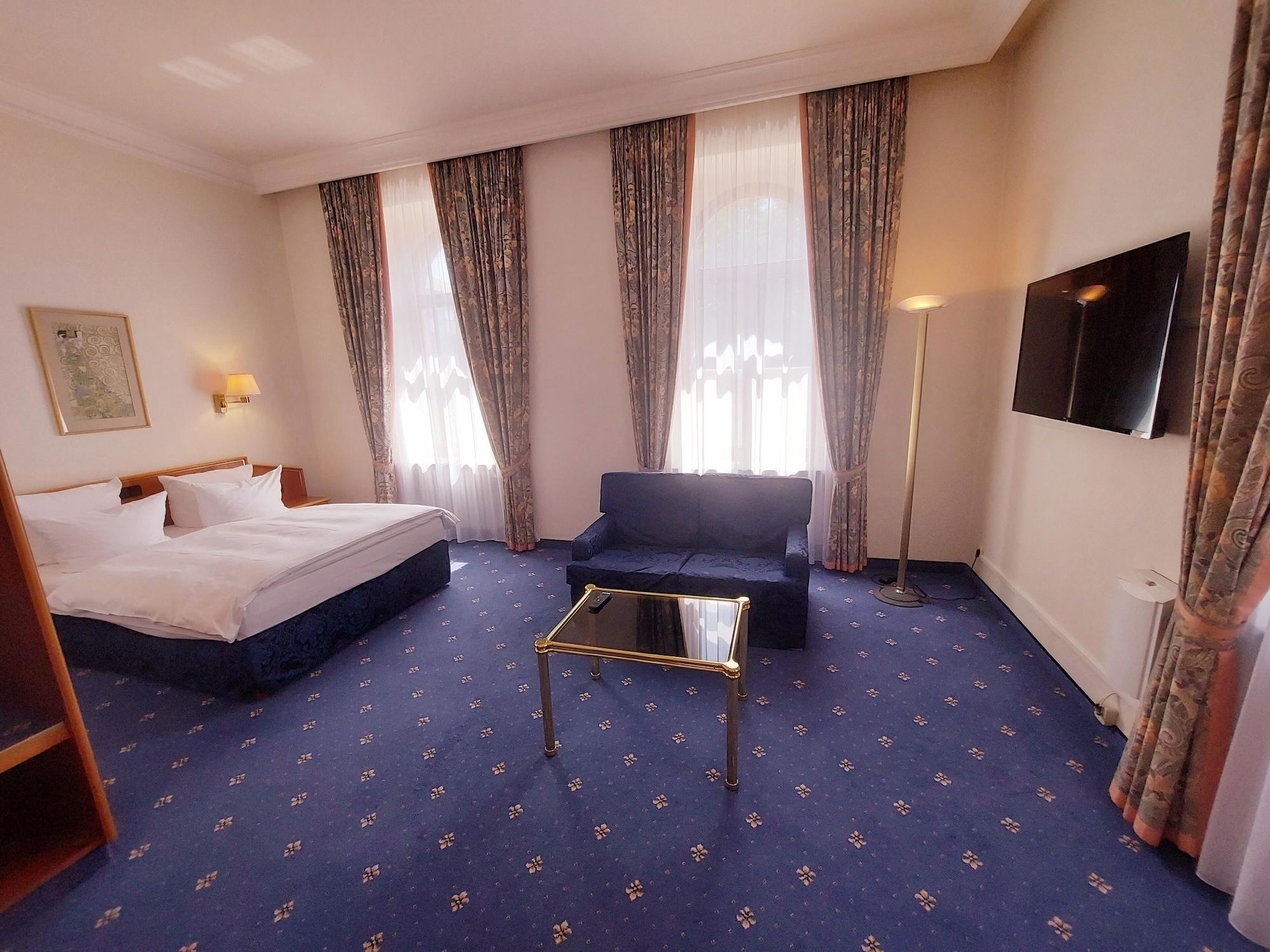 Hotel Bayerischer Hof Dresden Luaran gambar