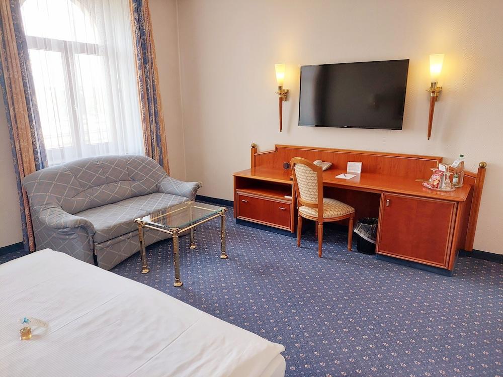 Hotel Bayerischer Hof Dresden Luaran gambar
