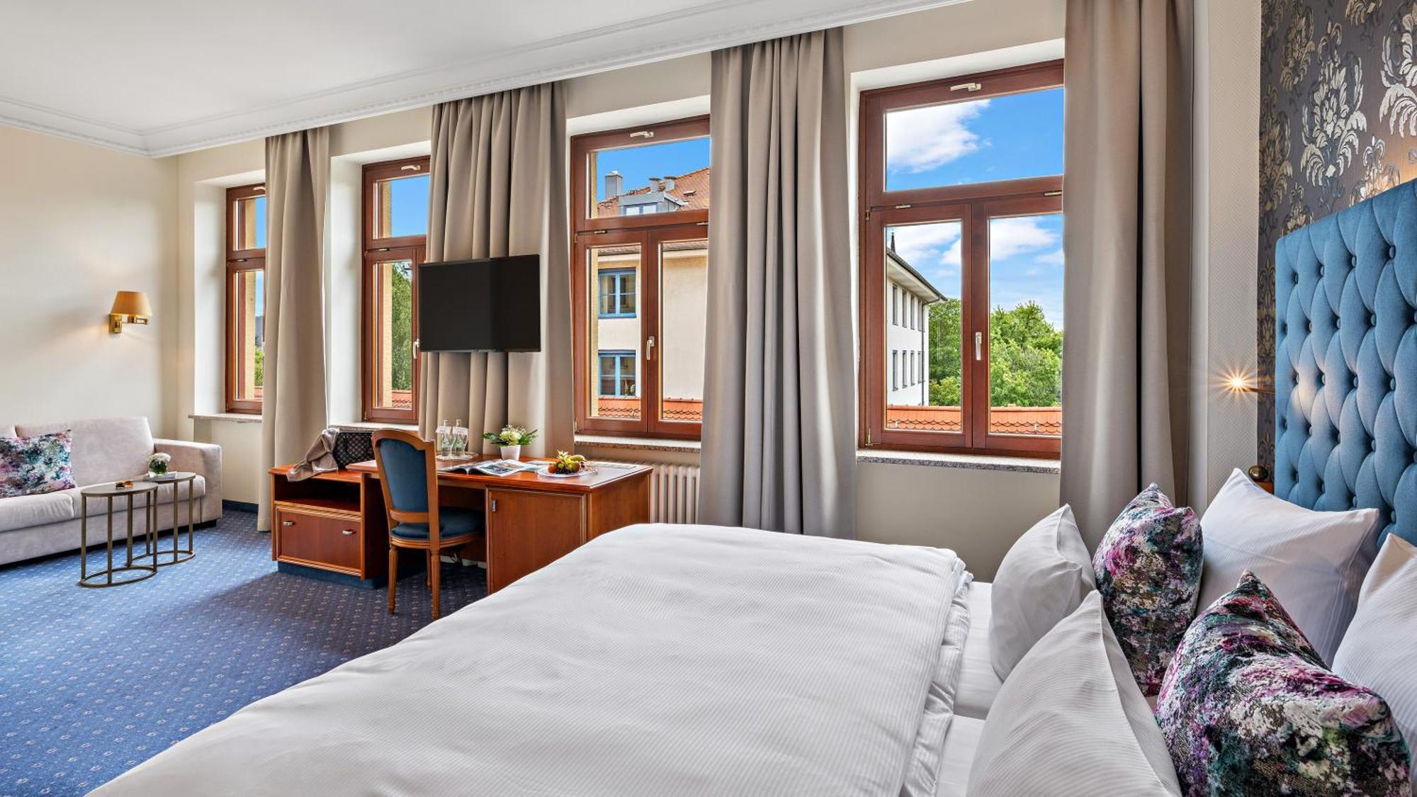 Hotel Bayerischer Hof Dresden Luaran gambar